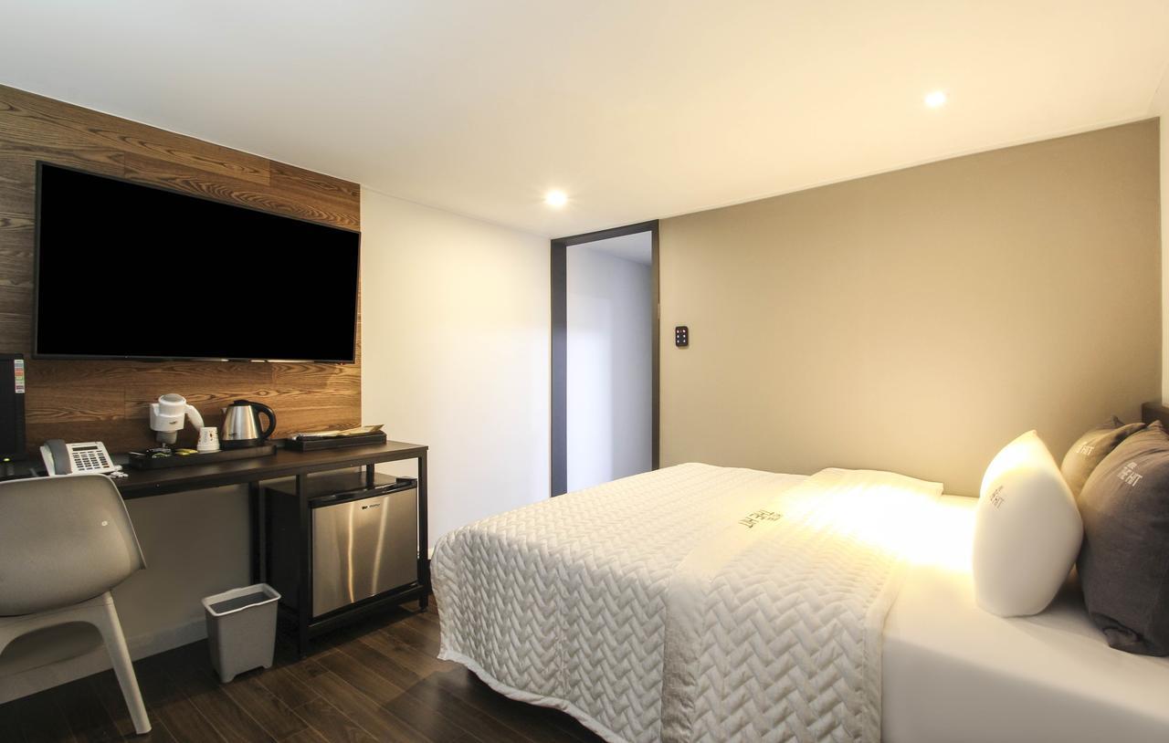 Hotel The Hit Busan Esterno foto